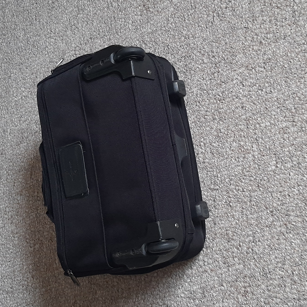 Atlantic Wheeled Briefcase. - Picture 7 of 15